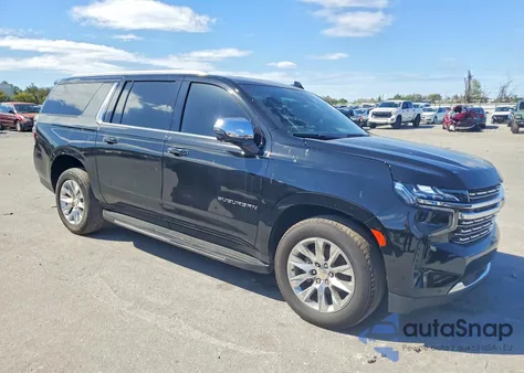 2023 Chevrolet Suburban C1500 Premier z USA, uszkodzony, nr VIN 1GNSCFKL2PR456217